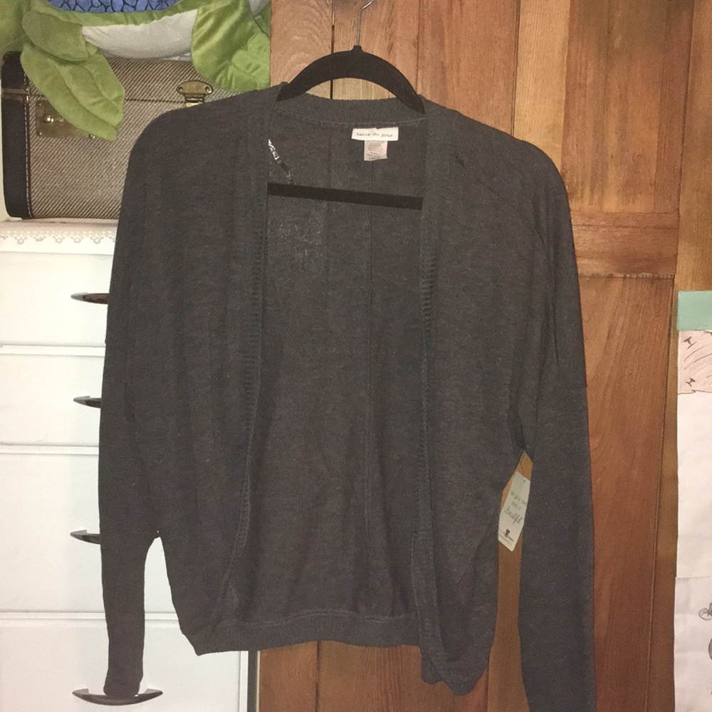 A simple grey cardigan!